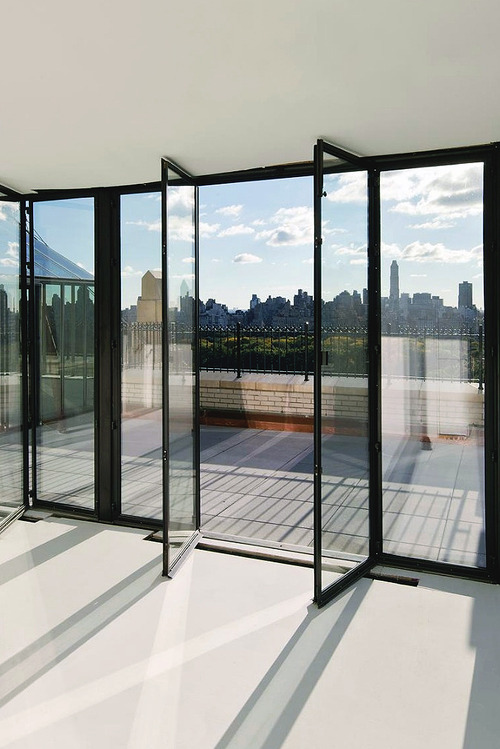 designedinteriors.tumblr.com