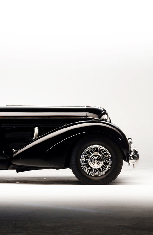 asaucerfulofwheels.tumblr.com.