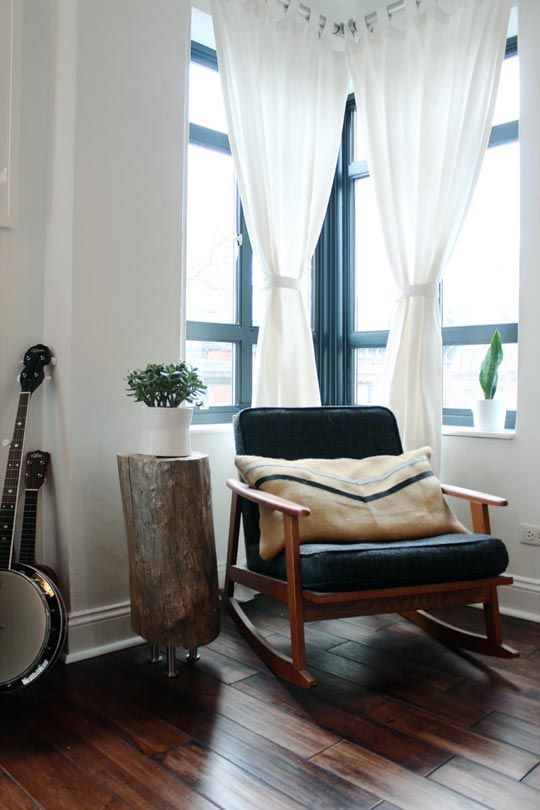 familiarsurroundings.tumblr.com