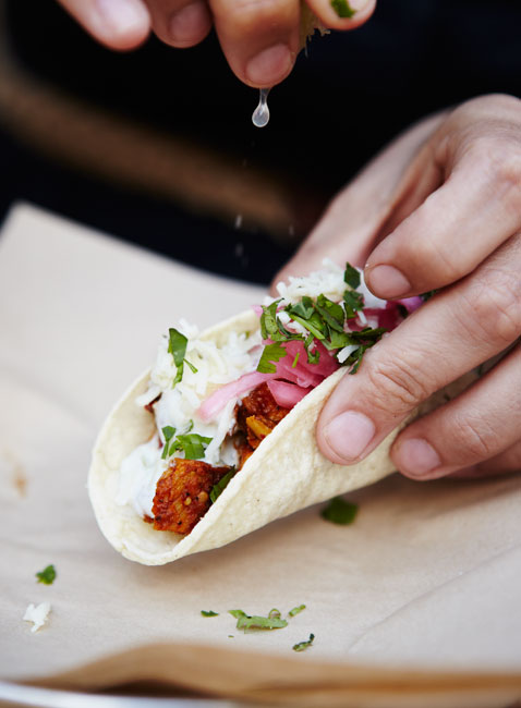 thenostalgicvogue.tumblr.com